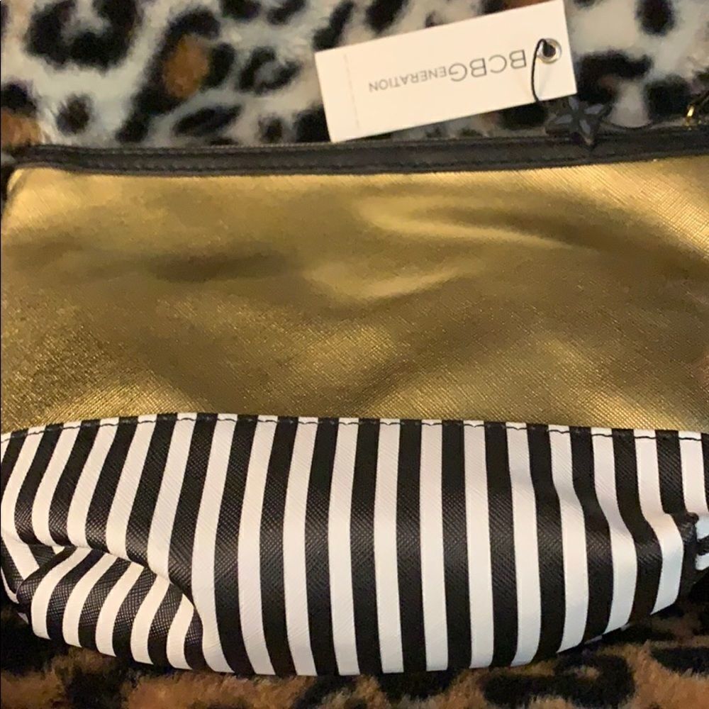 BCBG bag  - Picture 3 of 4